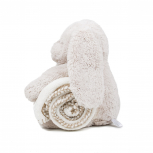 Hase mit Decke Seitenansicht